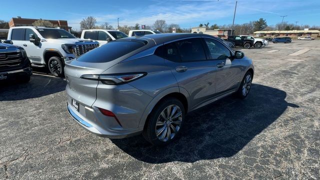 Buick Envista Vehicle Full-screen Gallery Image 08