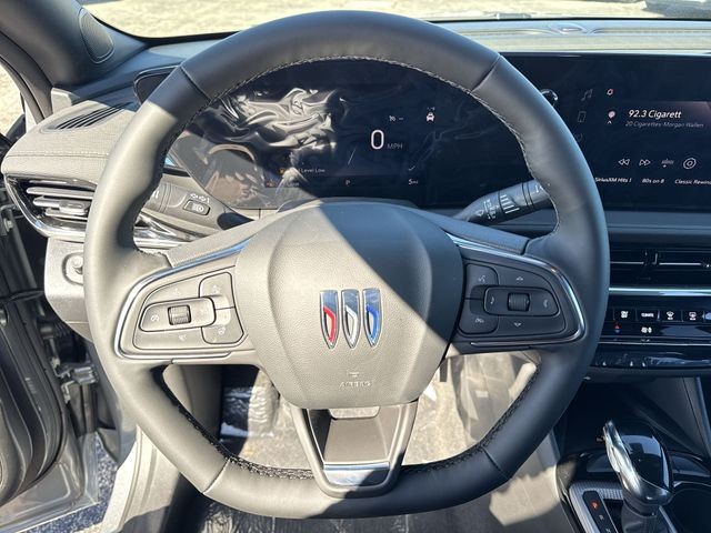 Buick Envista Vehicle Full-screen Gallery Image 14