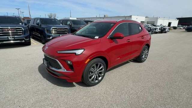 Buick Encore GX Vehicle Full-screen Gallery Image 04