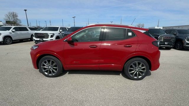 Buick Encore GX Vehicle Full-screen Gallery Image 05