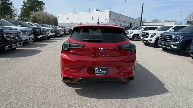Buick Encore GX Vehicle Full-screen Gallery Image 07