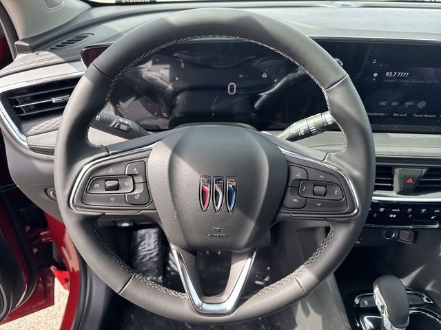 Buick Encore GX Vehicle Full-screen Gallery Image 14