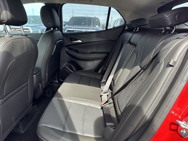 Buick Encore GX Vehicle Full-screen Gallery Image 21