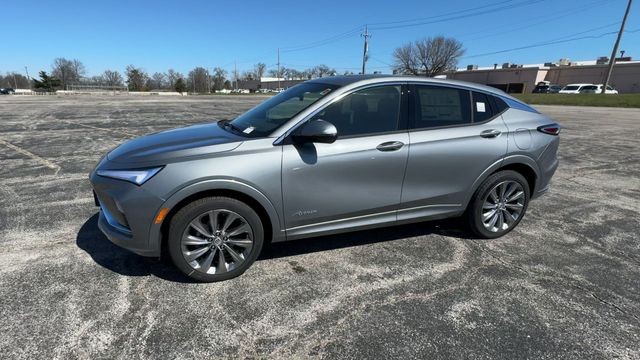 Buick Envista Vehicle Full-screen Gallery Image 04