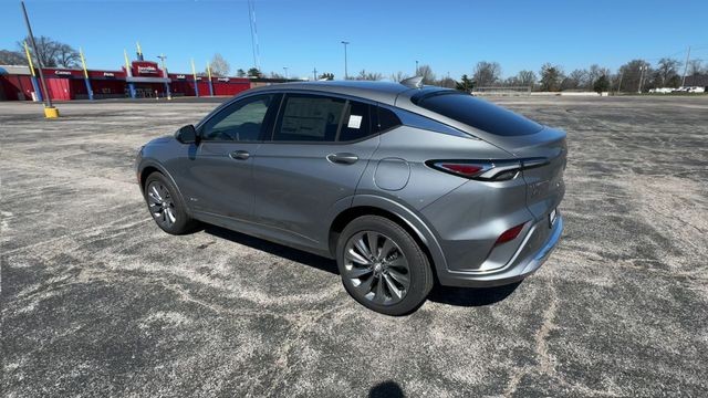 Buick Envista Vehicle Full-screen Gallery Image 06