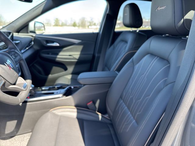 Buick Envista Vehicle Full-screen Gallery Image 11