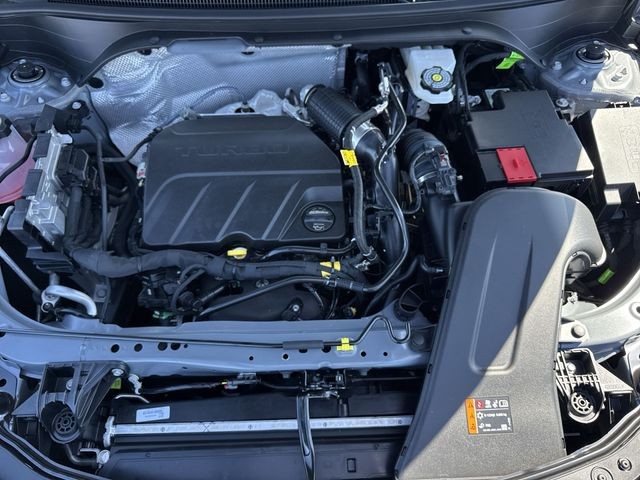 Buick Envista Vehicle Full-screen Gallery Image 25