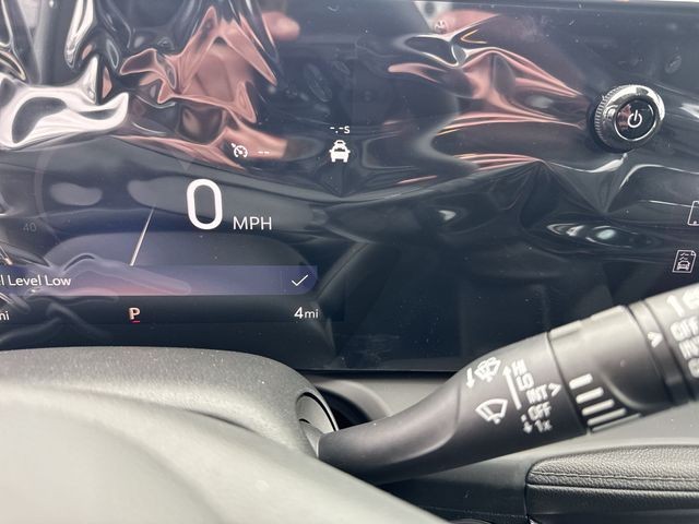 Buick Encore GX Vehicle Full-screen Gallery Image 15