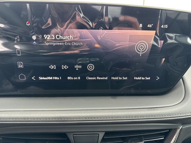 Buick Encore GX Vehicle Full-screen Gallery Image 16