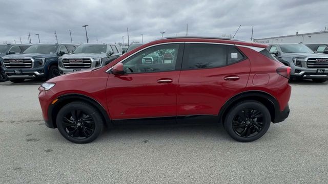 Buick Encore GX Vehicle Full-screen Gallery Image 05