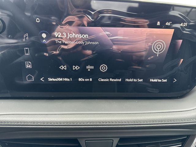 Buick Encore GX Vehicle Full-screen Gallery Image 16