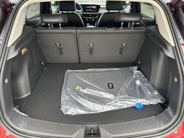 Buick Encore GX Vehicle Full-screen Gallery Image 22