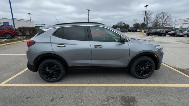 Buick Encore GX Vehicle Full-screen Gallery Image 09