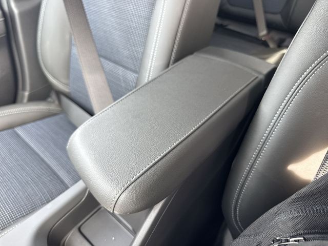 Buick Envista Vehicle Full-screen Gallery Image 20