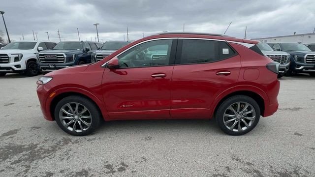 Buick Encore GX Vehicle Full-screen Gallery Image 05