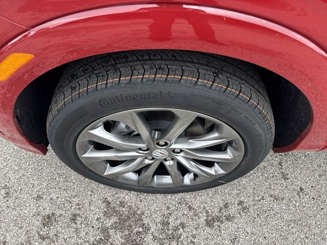 Buick Encore GX Vehicle Full-screen Gallery Image 10