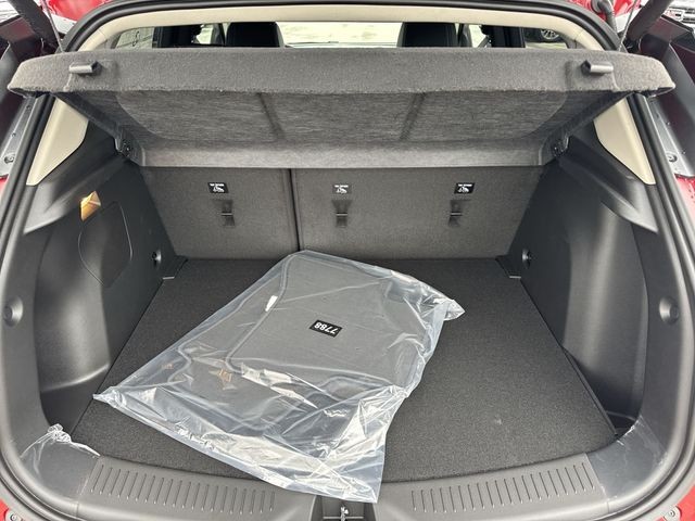 Buick Encore GX Vehicle Full-screen Gallery Image 22