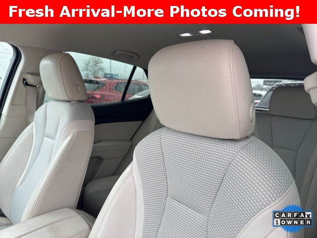 Buick Envision Vehicle Full-screen Gallery Image 10