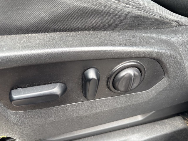 Chevrolet Silverado 1500 Vehicle Full-screen Gallery Image 07