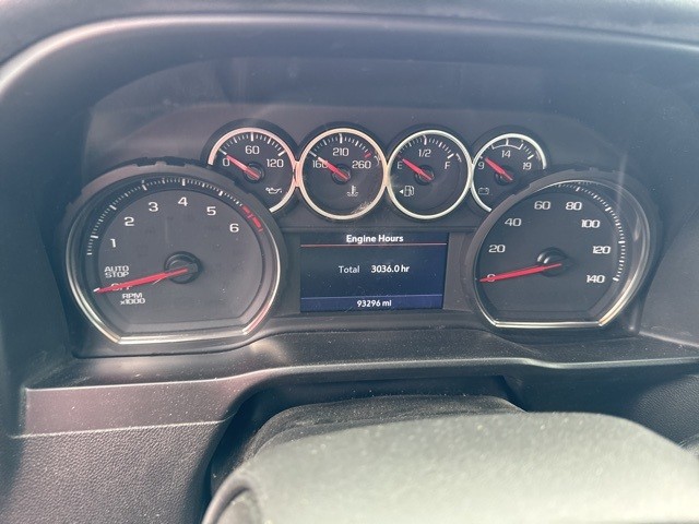 Chevrolet Silverado 1500 Vehicle Full-screen Gallery Image 09