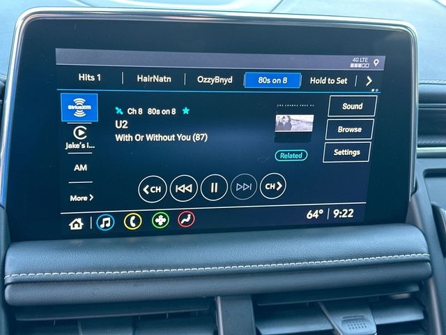 GMC Yukon Vehicle Full-screen Gallery Image 17