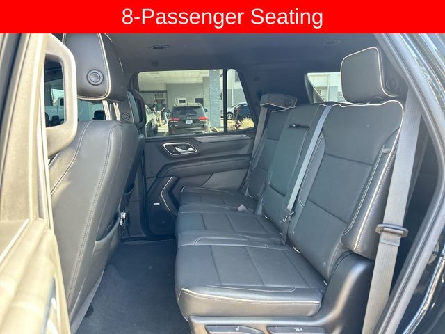 GMC Yukon Vehicle Full-screen Gallery Image 28