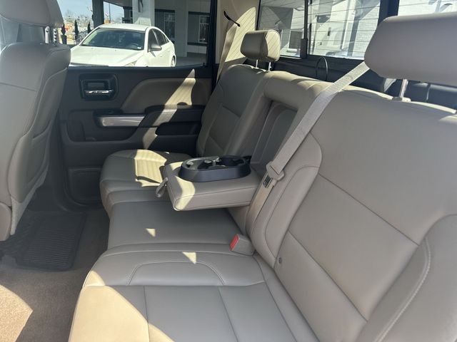 Chevrolet Silverado 1500 Vehicle Full-screen Gallery Image 26