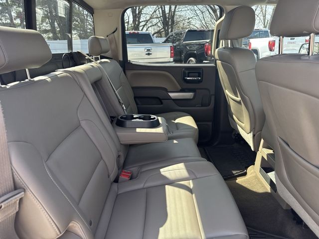 Chevrolet Silverado 1500 Vehicle Full-screen Gallery Image 28