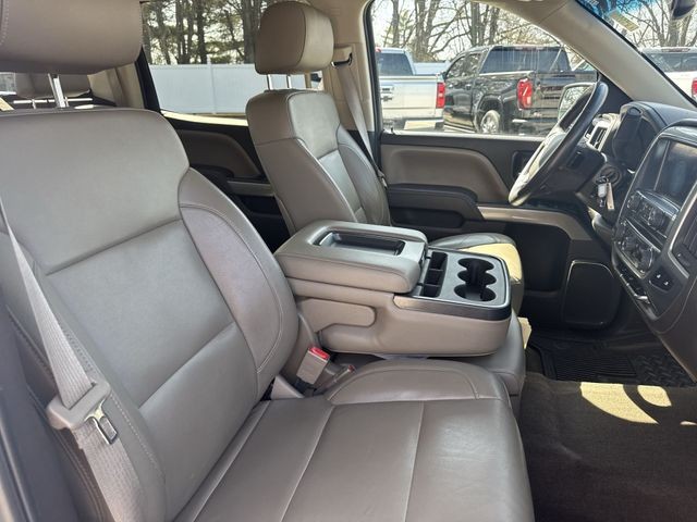 Chevrolet Silverado 1500 Vehicle Full-screen Gallery Image 29