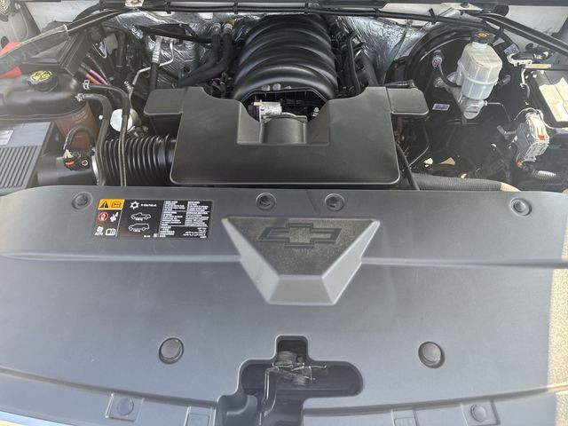 Chevrolet Silverado 1500 Vehicle Full-screen Gallery Image 31