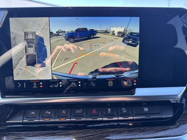 GMC Sierra 1500 Vehicle Full-screen Gallery Image 17