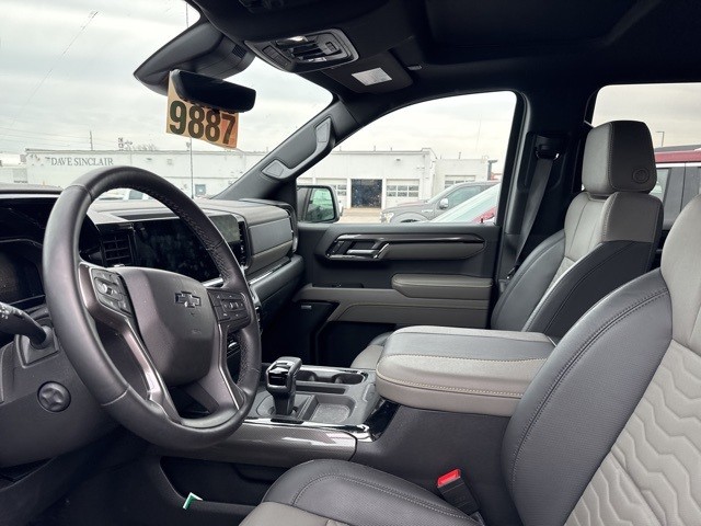 Chevrolet Silverado 1500 Vehicle Full-screen Gallery Image 09