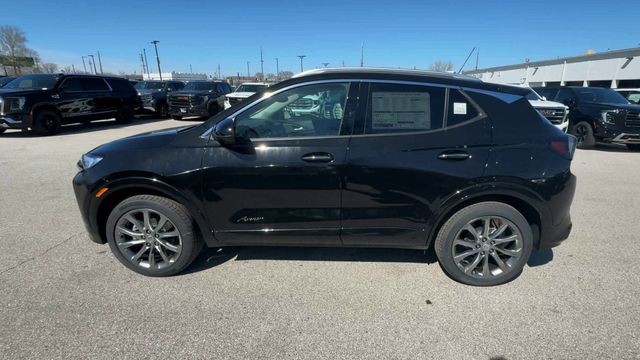 Buick Encore GX Vehicle Full-screen Gallery Image 05