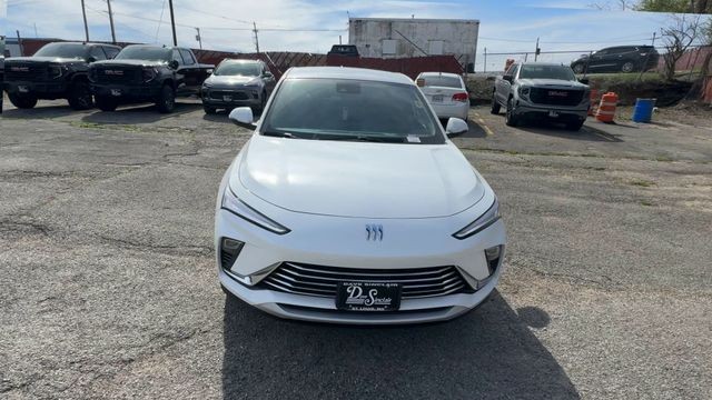 Buick Envista Vehicle Full-screen Gallery Image 03