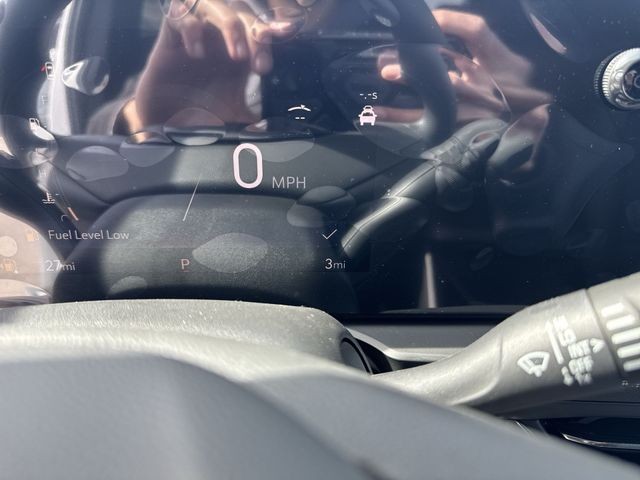 Buick Envista Vehicle Full-screen Gallery Image 15