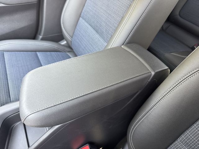 Buick Envista Vehicle Full-screen Gallery Image 20