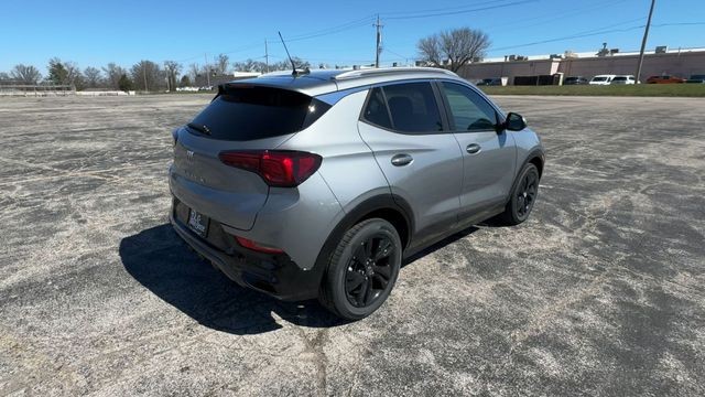 Buick Encore GX Vehicle Full-screen Gallery Image 08