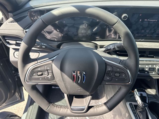 Buick Envista Vehicle Full-screen Gallery Image 14
