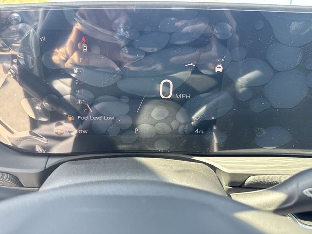 Buick Envista Vehicle Full-screen Gallery Image 15