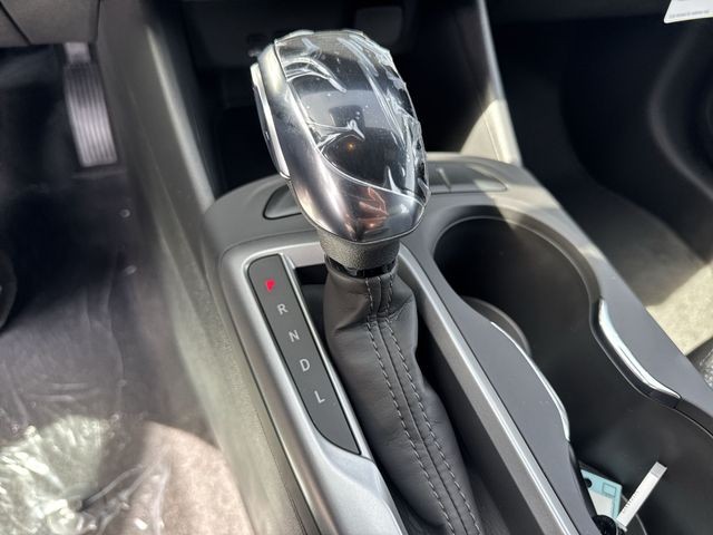 Buick Envista Vehicle Full-screen Gallery Image 19