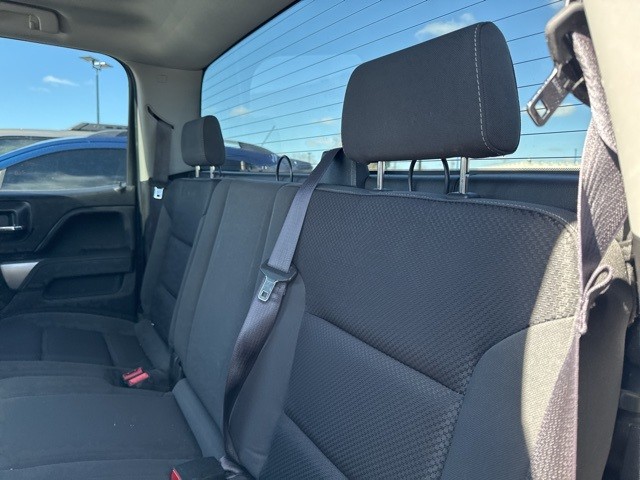 Chevrolet Silverado 1500 Vehicle Full-screen Gallery Image 09