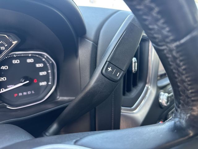 GMC Sierra 1500 Vehicle Full-screen Gallery Image 19