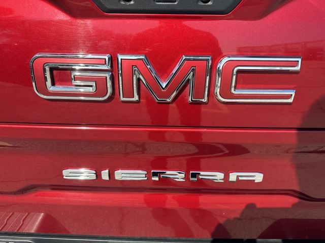 GMC Sierra 1500 Vehicle Full-screen Gallery Image 33