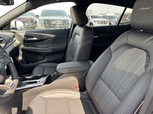 Buick Envista Vehicle Full-screen Gallery Image 11