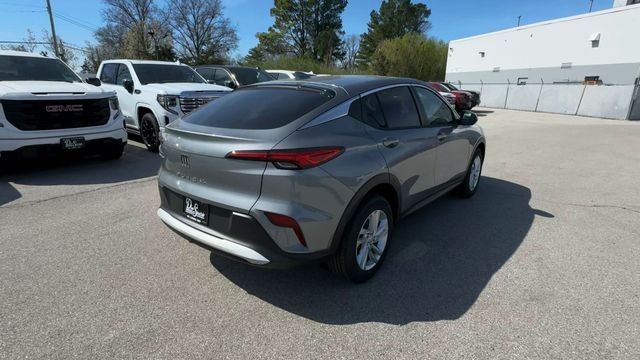 Buick Envista Vehicle Full-screen Gallery Image 08