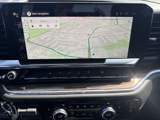 GMC Sierra 1500 Vehicle Full-screen Gallery Image 18