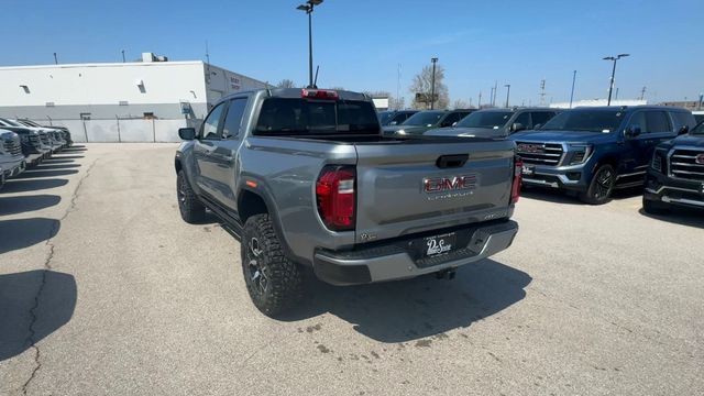 GMC Canyon Vehicle Full-screen Gallery Image 08