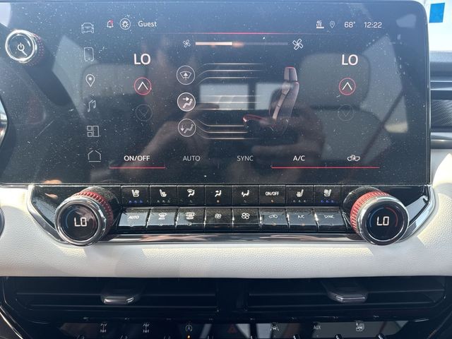 GMC Canyon Vehicle Full-screen Gallery Image 19