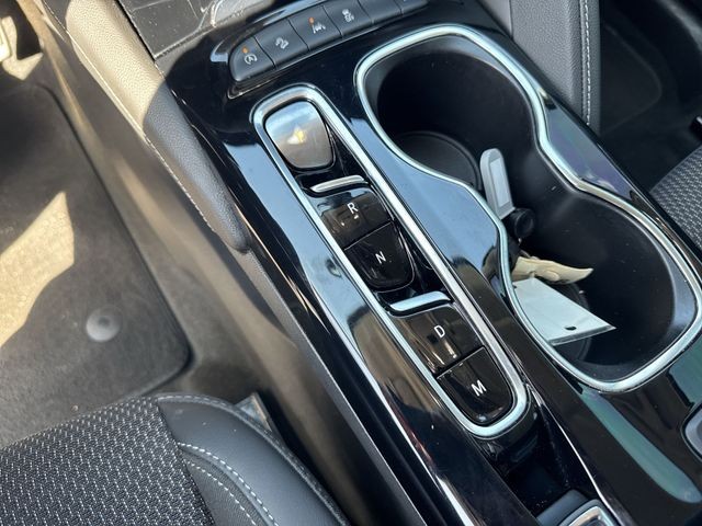 Buick Envision Vehicle Full-screen Gallery Image 19