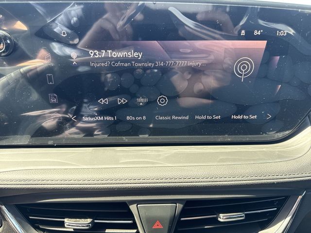 Buick Encore GX Vehicle Full-screen Gallery Image 16